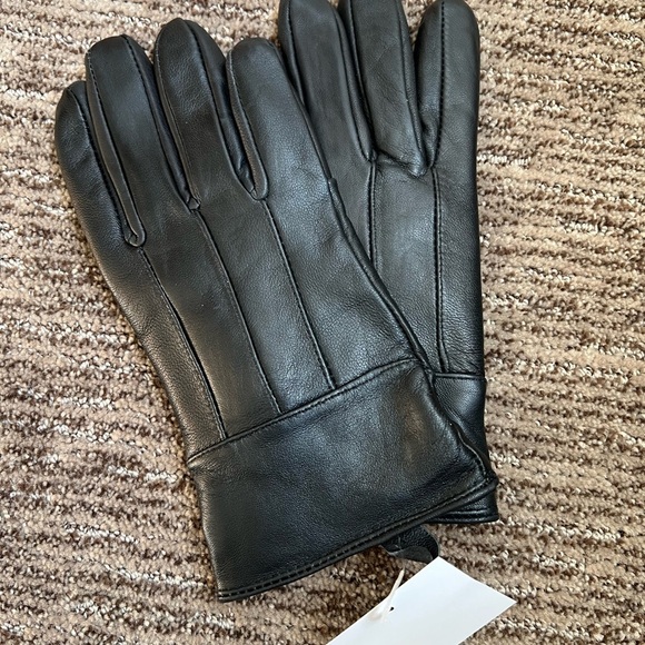 The Unbranded Brand Accessories - Women’s Leather Gloves Black Size Medium NEW